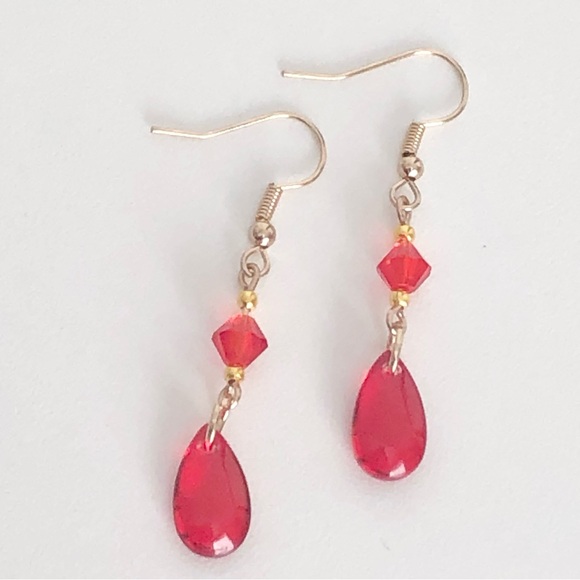 New Blood Red Crimson Dangle Drop Glass Teardrop Earrings Faceted Bicone Beads - Picture 11 of 11